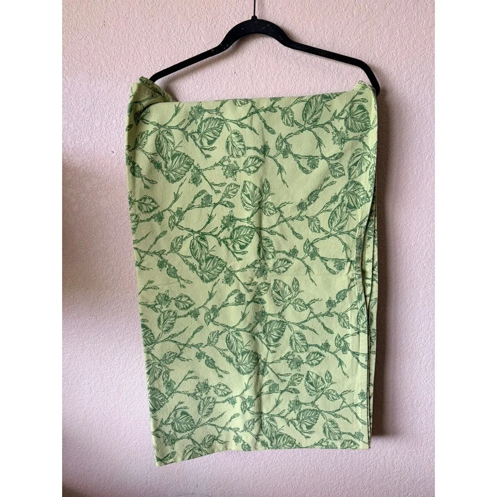 Green Botanical Toile Print Tablecloth‎ Floral Leaf Vine Rectangular Linens